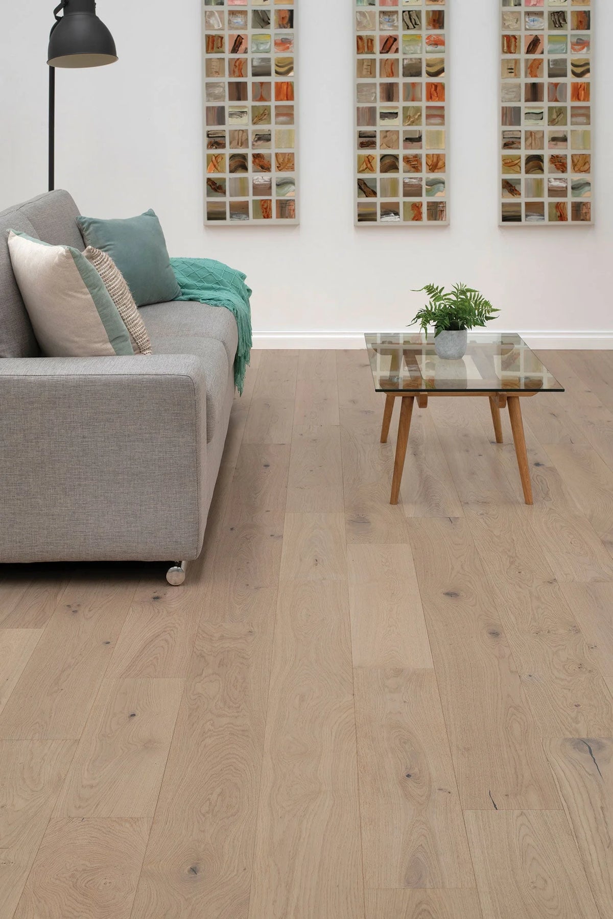 Australian Select Timbers Coastline European Oak Engineered Timber Flooring 14.5/3mm Noosa Setting