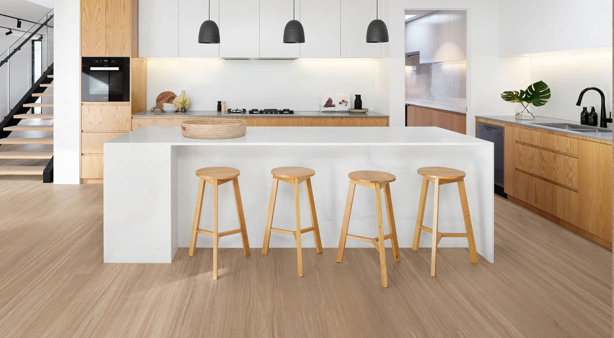 Clever Choice Scenic Hybrid Flooring 10mm Palmcove Blackbutt Setting
