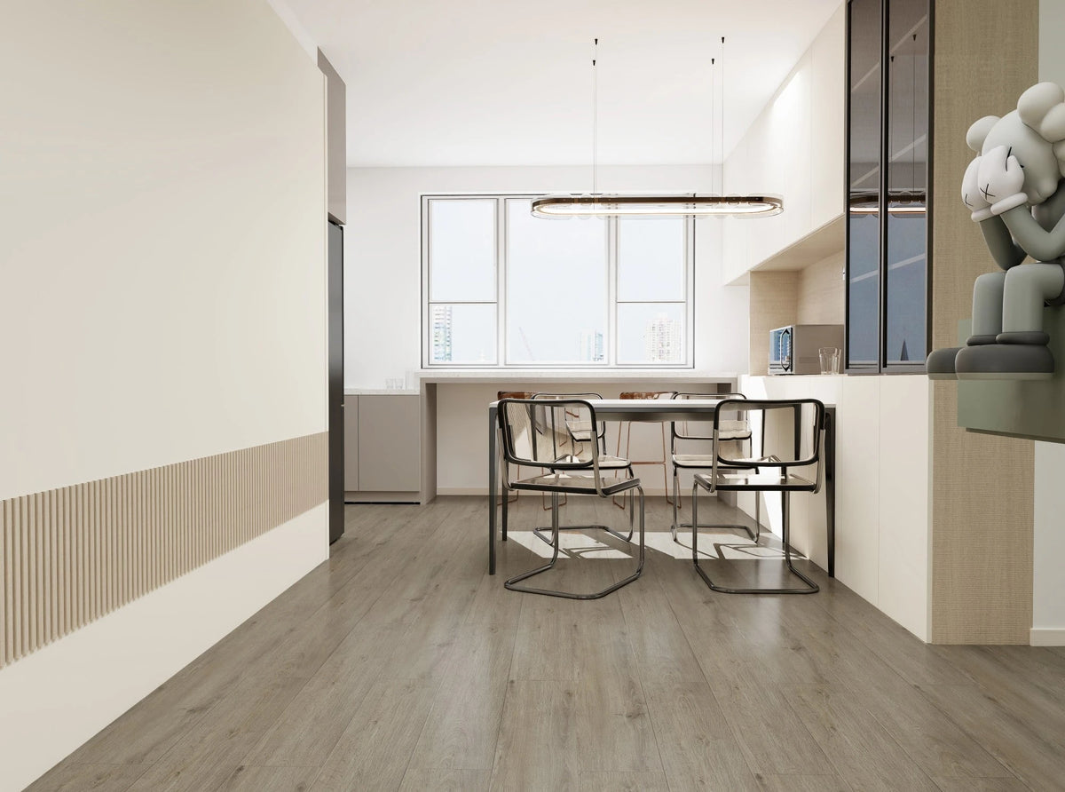HTT Duro Plus Hybrid Flooring 9.5mm Natural Oak Setting
