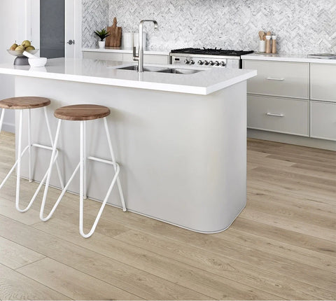 Preference Aspect Oak AC4 Laminate Flooring 12mm 236mm 1518mm Featured Image