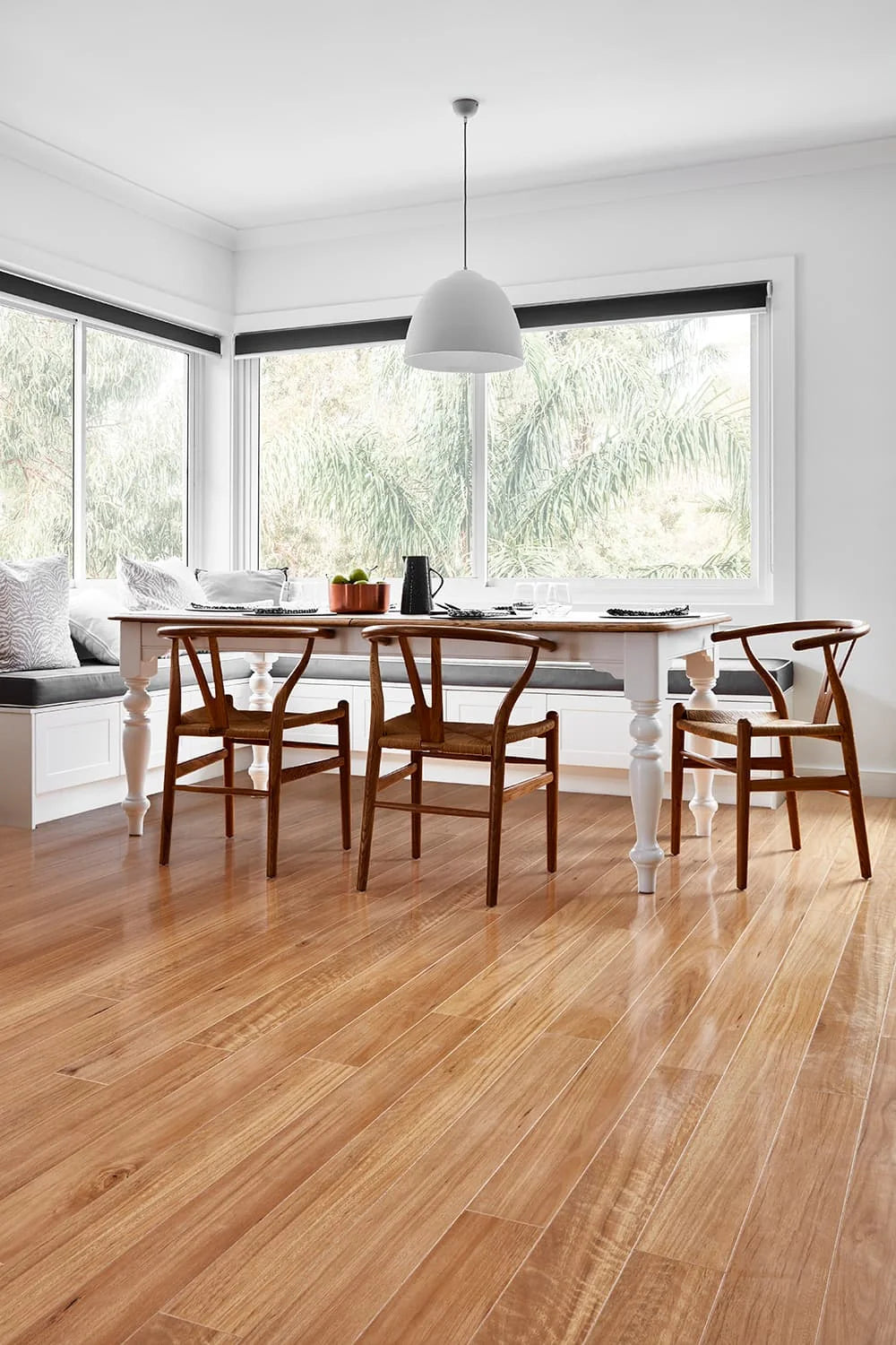 Preference Classic AC3 Laminate Flooring 12.3mm Blackbutt Setting