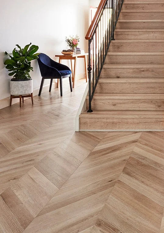 Preference De Marque Oak Chevron Engineered Timber Flooring 21/6mm 90mm Cannes Setting