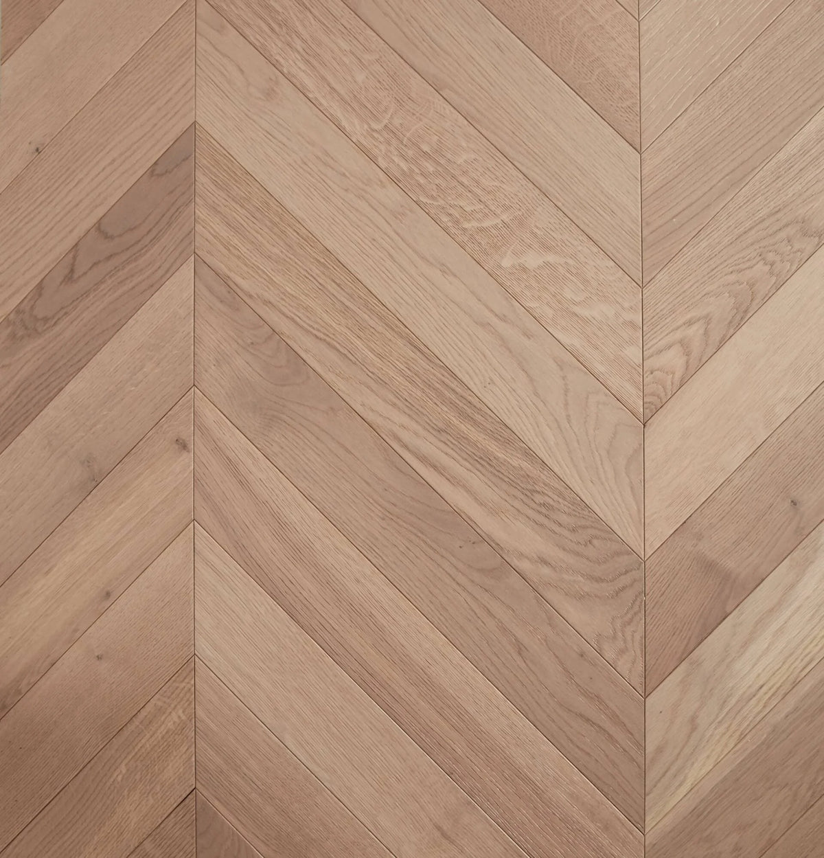 Preference De Marque Oak Chevron Engineered Timber Flooring 21/6mm 90mm Champagne Swatch