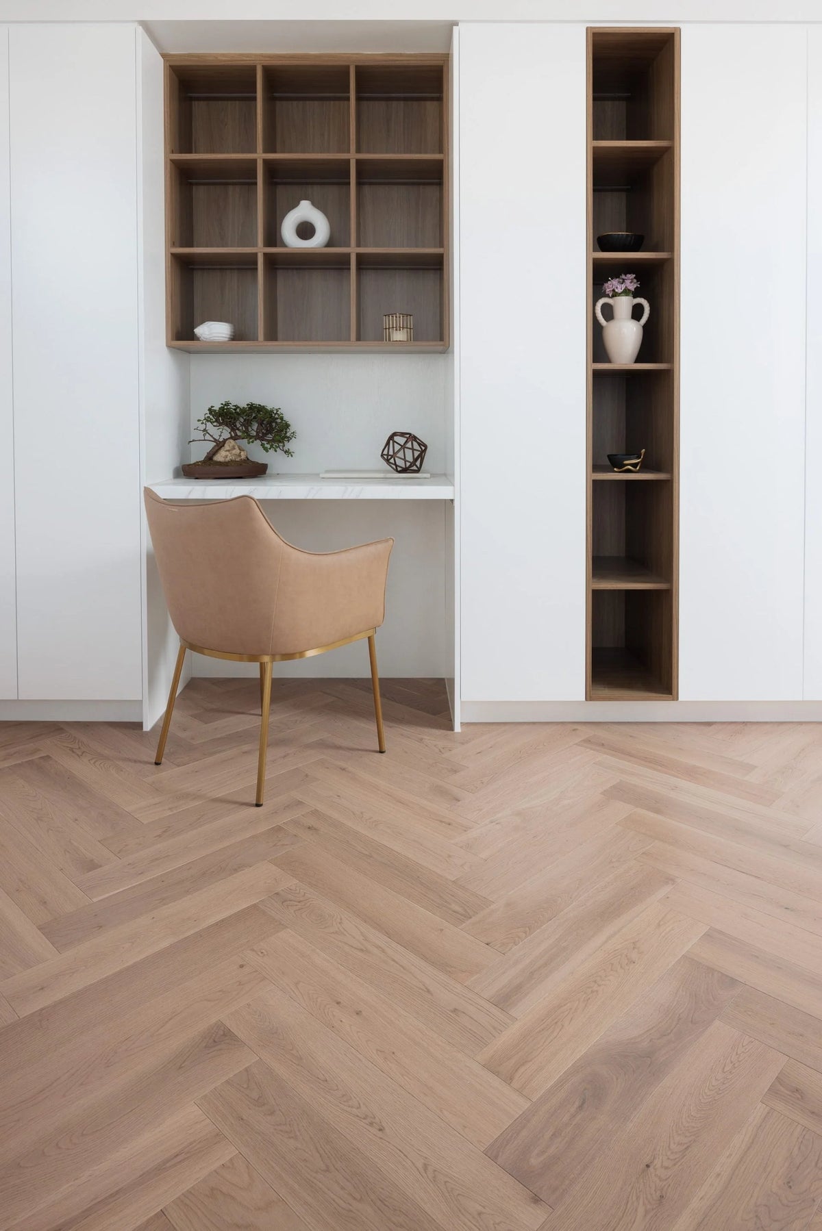 Preference De Marque Oak Herringbone Engineered Timber Flooring 15/4mm 120mm Pure Natural Setting 2