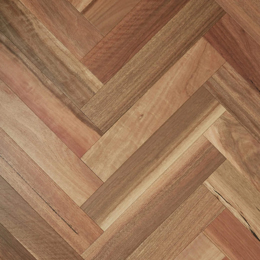 Preference Fiddleback Australian Hardwood Herringbone Engineered Timber Flooring 14/3mm Spotted Gum Swatch