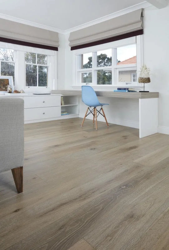 Preference Prestige Oak European Oak Engineered Timber Flooring 15/4mm White Sands Setting
