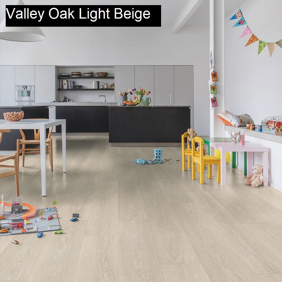 Quick-Step Majestic Laminate Flooring 9.5mm Valley Oak Light Beige Setting