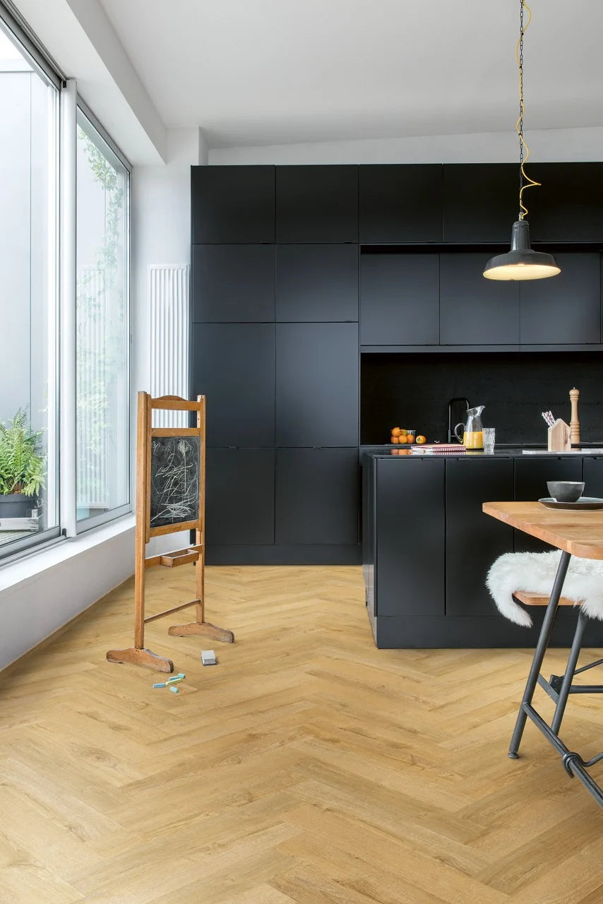 Quick-Step Pristine Herringbone Vinyl Flooring 2.5mm – Fall Oak Honey Setting