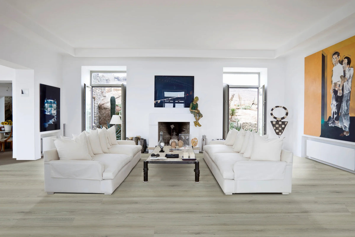 Topdeck Lumière Ultra HD Hybrid Flooring 7mm Winchester Oak Setting